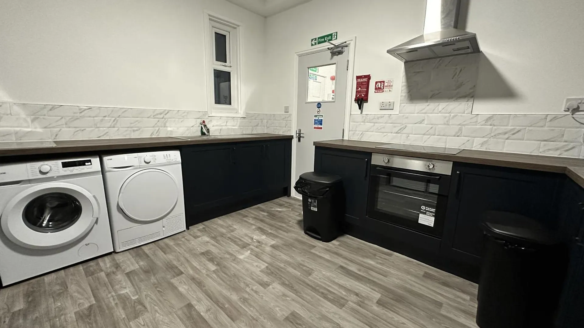 Premier Nottingham Studios - Gawthorne contacts